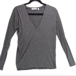 ✨Babaton Aritizia Grey V Neck Long Sleeve Shirt